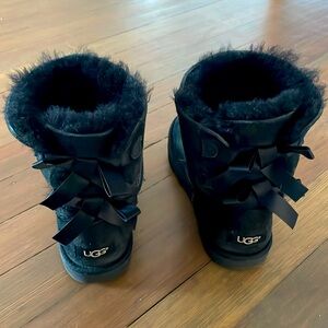 Black Kids UGG Boots With Bows